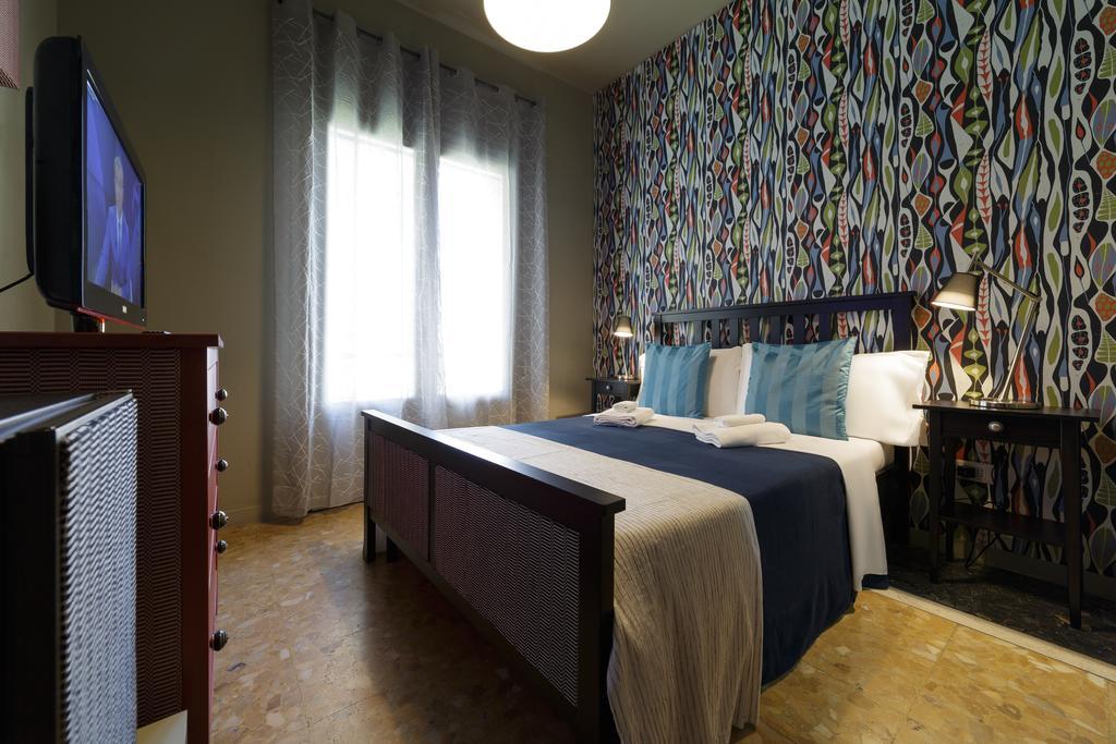 Budget Rooms Logudoro 35 칼리아리 외부 사진